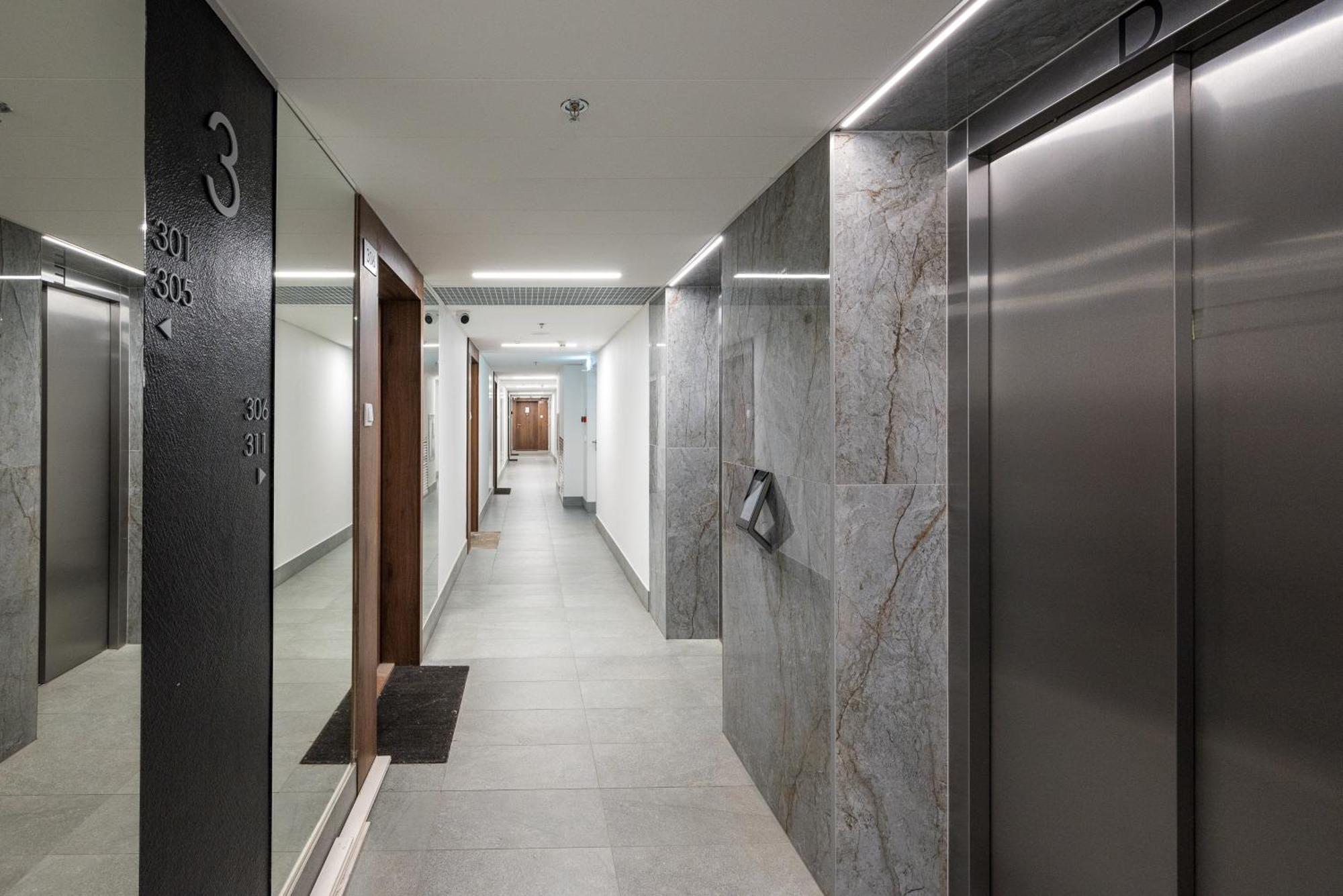 Bright Crystal Premium Apartment Varsavia Esterno foto
